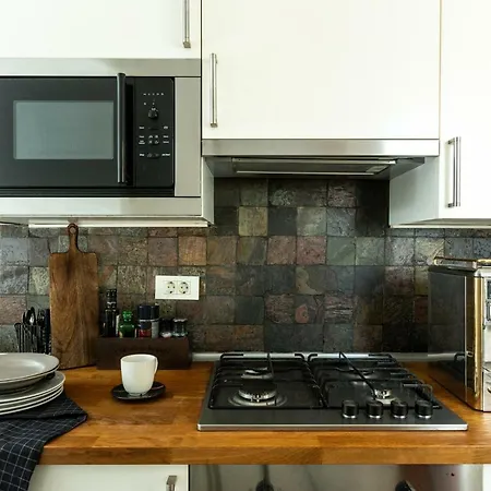 Qult - Up In The Sky Апартаменти