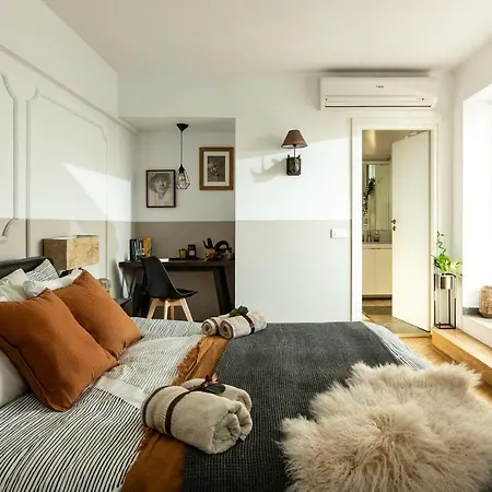 Qult - Up In The Sky Bucharest