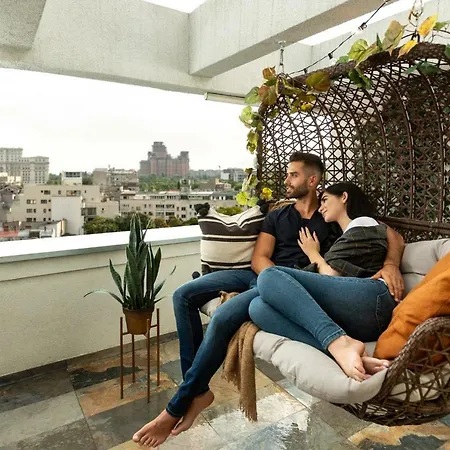 Qult - Up In The Sky