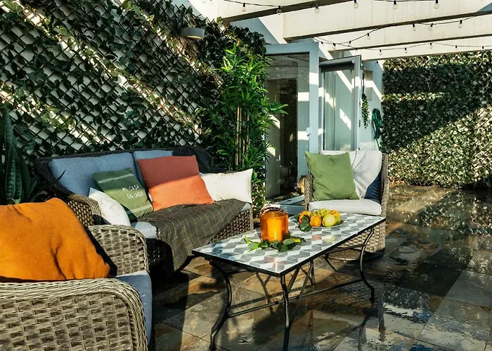 Qult - Up In The Sky